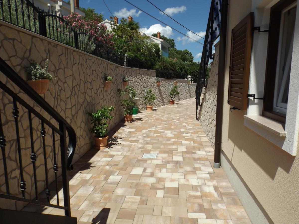 Apartments Villa Elma Moscenicka Draga Luaran gambar